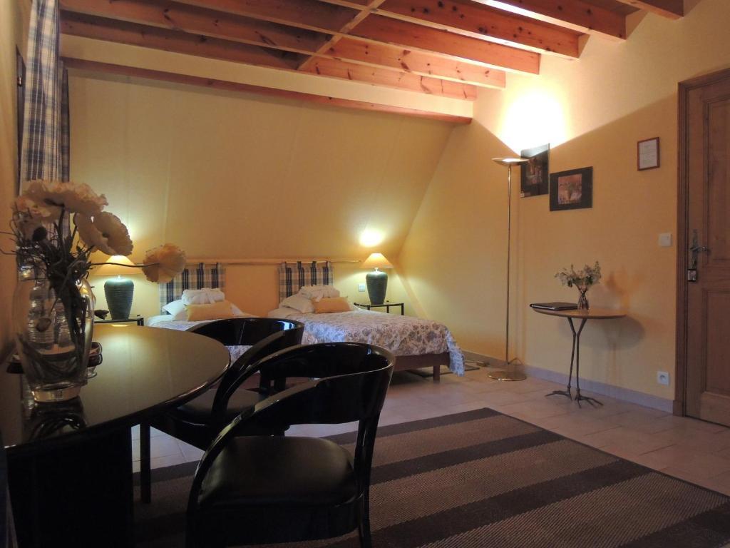 Villa Touloumo Mayrac Chambre photo